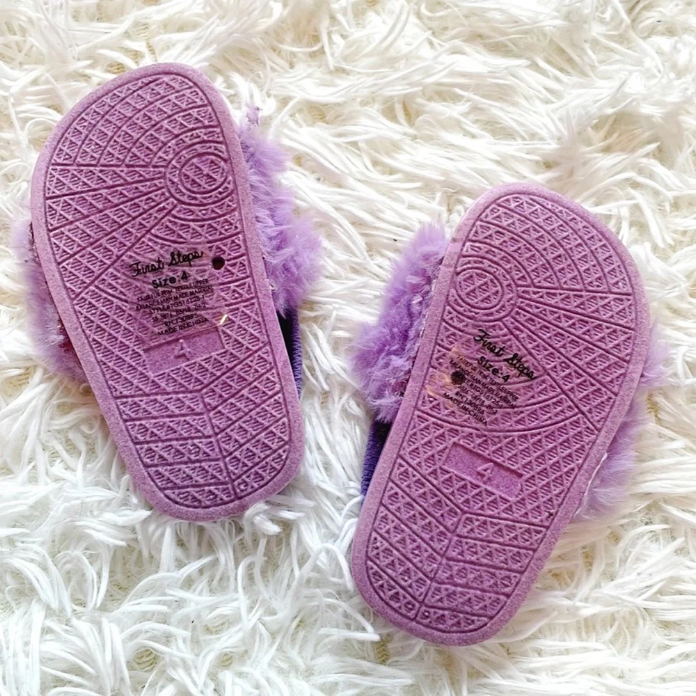 First Steps • NWOT Lavender “LOVE” Embroidered Faux Fur Slides with Ankle Strap